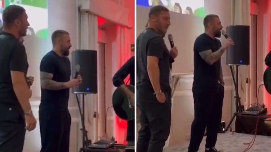 Totti e De Rossi cantano insieme "Ci vorrebbe un amico"