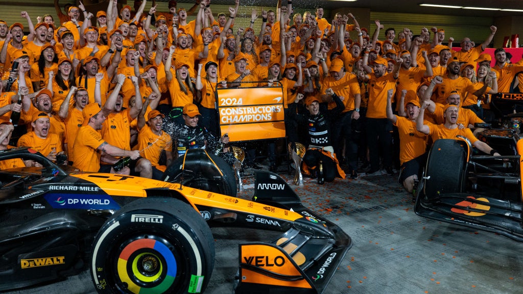 McLaren vince e il campionato di F1 si conclude: a marzo si torna nel paddock, cosa avviene dietro le quinte?