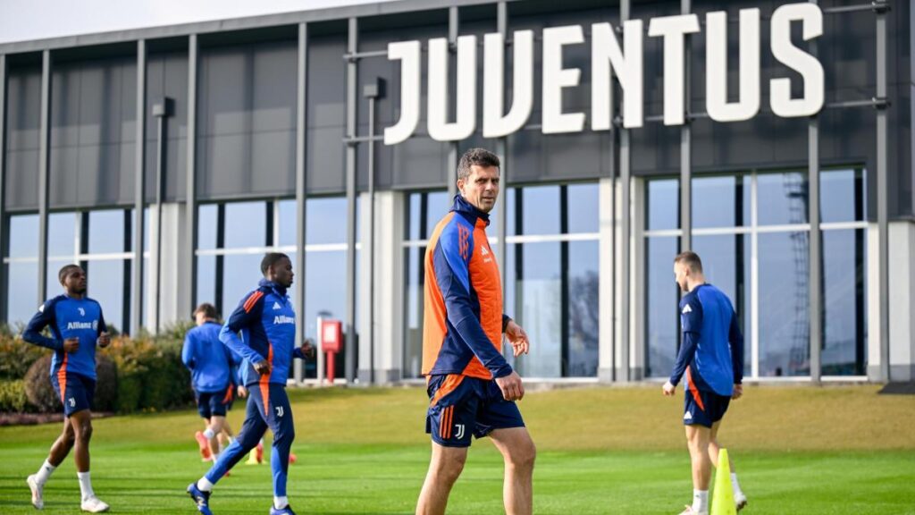 Atalanta-Juve, Thiago Motta in conferenza: "Dubbio Vlahovic"