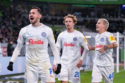 Bundesliga: Wolfsburg 2:2 Kiel: il jolly del Kiel rovina la festa dei Lupi | sport