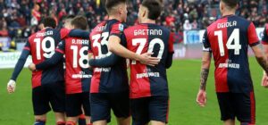 Cagliari saluta il terzultimo posto con una serie di rimonte