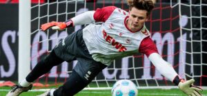 Cambio di portiere Jonas Urbig dall'1. FC Köln probabilmente è stato risolto