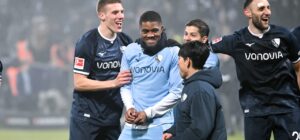 Denkwürdige Aufholjagd: So feiert der VfL Bochum das irre RB-Comeback! | Sport  Traduzione in italiano:   Rincorsa memorabile: così il VfL Bochum festeggia il pazzesco ritorno del RB! | Sport