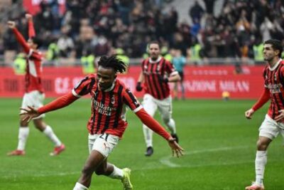 Determinazione e recupero negli ultimi minuti: il Milan conquista un primato speciale