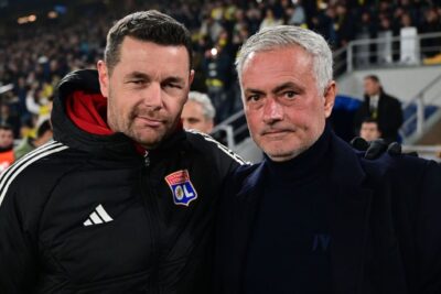 Fenerbahçe - ol (0-0) I José Mourinho in aiuto di Pierre Sage: "Ci sono presidenti che non capiscono nulla"