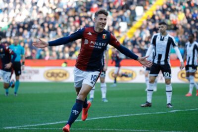 Genoa-Parma, le formazioni ufficiali: Vieira con Pinamonti in attacco, Pecchia schiera Bonny