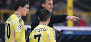 Gli attaccanti devono impegnarsi maggiormente per la squadra