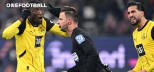 Keine Elfmeter für Dortmund: Schiri Schlager erklärt seine Entscheidungen  Traduzione in italiano:   Nessun rigore per il Dortmund: l'arbitro Schlager spiega le sue decisioni