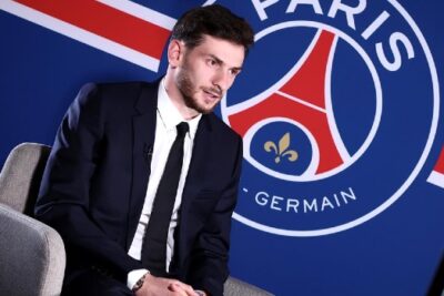 Kvaratskhelia: “Un onore poter indossare la maglia del PSG”