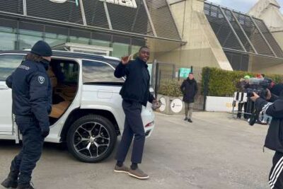 LIVE TJ - KOLO MUANI ha concluso le visite mediche al JMedical  Il francese svela il numero che indosserà alla Juve (FOTO E VIDEO)