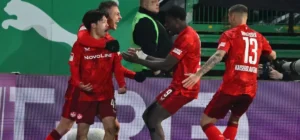 La prossima vittoria: l'FCK vince a Fürth 4:2 - 1. FC Kaiserslautern