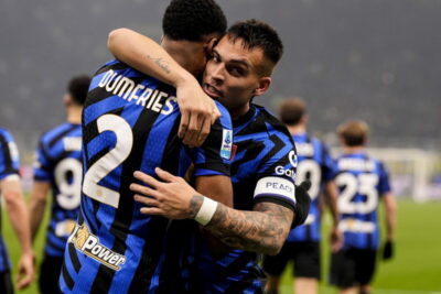 Lautaro, Dumfries e Thuram sfidano il Napoli in testa alla classifica