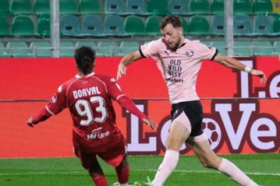 Palermo, Le Douaron: "Tre gol da esperto d'area. Faremo i conti alla fine"