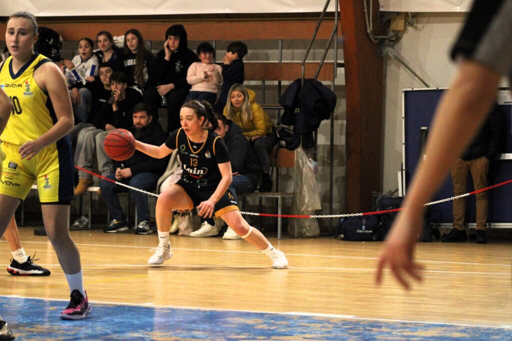 Serie B Femminile: la Lain Fasano vince anche nella trasferta di Castellammare