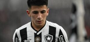 Thiago Almada, centrocampista della nazionale argentina in prestito dal Botafogo, ha firmato con l'OL