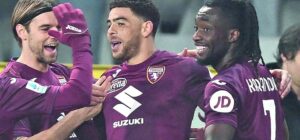 Torino-Cagliari 2-0: Grande Ché Adams trascina il Toro con una doppietta che piega il Cagliari