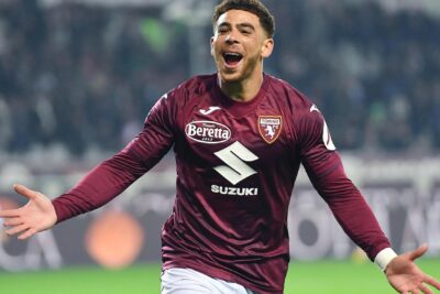 Torino-Cagliari 2-0: doppietta di Adams, i granata ritrovano il successo in casa