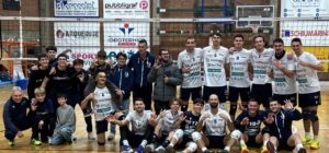 Volley Serie B: Querzoli Lotta con Coraggio Contro la Nova Loreto, Ma Subisce un'Altra Sconfitta