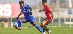 WDR-Sport: Schalke equipaggia il talento U19 Amoussou-Tchibara con un contratto professionale