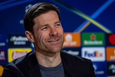 Xabi Alonso sorride alle prossime voci sul Real