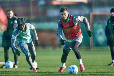 André Silva inizia! 1. Werder Bremen Training del nuovo arrivato nel video!