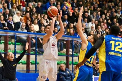 Basket: Piombino sorprende una deludente Pielle con un punteggio di 69-82 al PalaMacchia