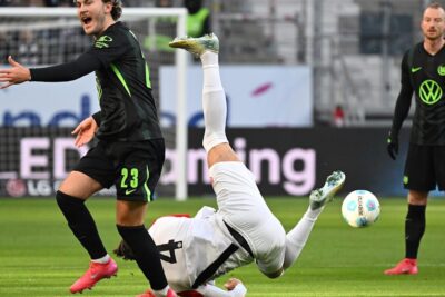 Bundesliga: Eintracht-Wolfsburg: shock per infortunio alla star di DFB! | sport