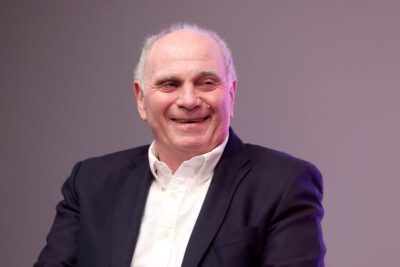 FC Bayern: Uli Hoeneß fa pressione sulla leadership attorno a Max Eberl