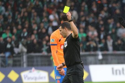 Jérémy Stinat arbitrato in L1 questo fine settimana