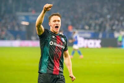 Kaars Spectacle and Club Record: Away Power 1. FC Magdeburg Sweeps FC Schalke 04 dalla piazza