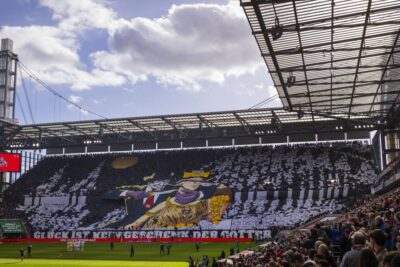 Ministro degli interni Reul inorridito dal Köln-fan Kneo Choreo