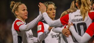 Spettacolare gioco di alto livello: donne di Francoforte Eintracht che hanno segnato i segni di esclamazione nella lotta del titolo | Hessenschau.de