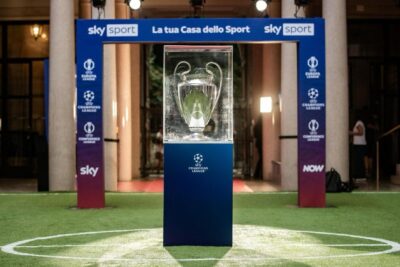 Champions League: La coppa dalle grandi orecchie in tour a Milano e Monza