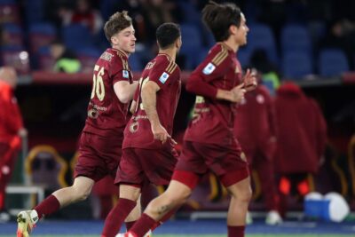 Scalata autentica: La Roma continua la sua ascesa - Forzaroma.info - Ultime notizie As Roma calcio – Interviste, foto e video